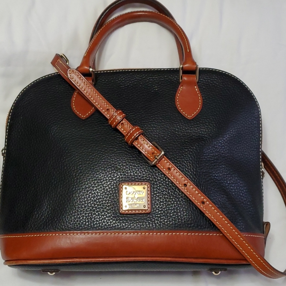 Dooney & Bourke Purse